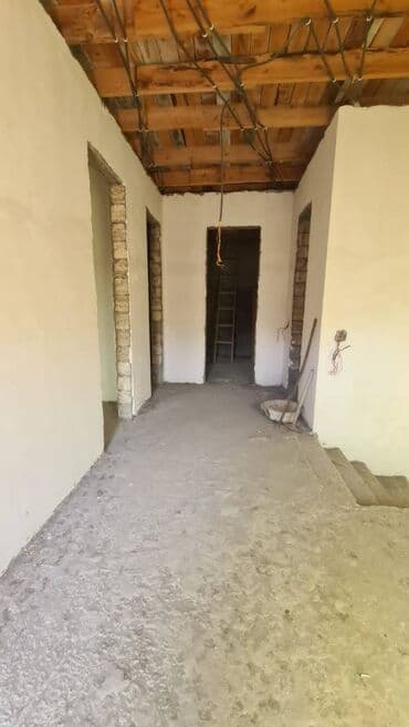 komsomol dairesi: 4 otaqlı, 160 kv. m, Kredit yoxdur, Orta təmir — 22