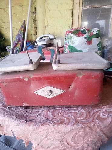 Декоративные панели для стен: Məhsul: Sovet istehsalı laborator mikromotor/elektroterapiya cihazı — 1