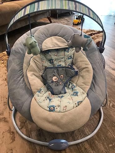 Nənnilər: Кресло-люлька музыкальная, возраст 0-3 Mothercare, в отличном — 1