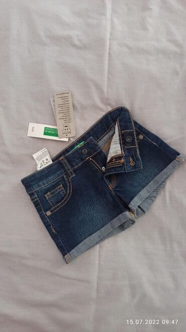 boş şalvar: Benettondan sort 18 man,kofta 15 man,3-4 yas — 2