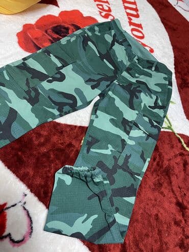 qaqa şalvarı: Herbi şalvarı satılır. Kişi üçündür amma qadında geyine biler. 38 40 — 3