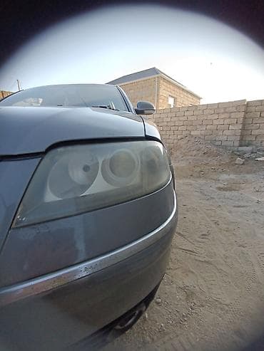 mersedes e klas: Volkswagen Passat: 1.8 l | 2004 il Sedan — 2