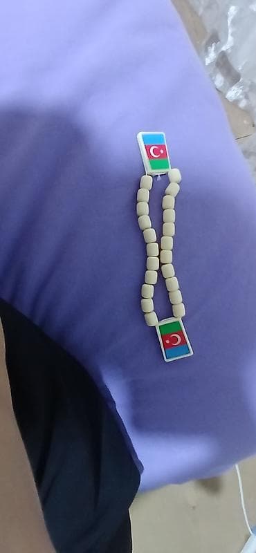 Açar asqısı və avtomobil güzgüsü üçün bəzək – Azərbaycan bayraqlı -