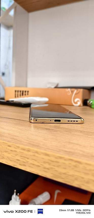 macbook 12: Infinix Note 40 Pro, 256 GB, rəng - Yaşıl, Sensor — 3