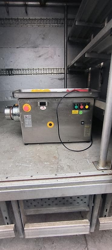 Tecili satilir yenisi 4500 du Sənaye tipli ətçəkən maşın xaladenikli — 1