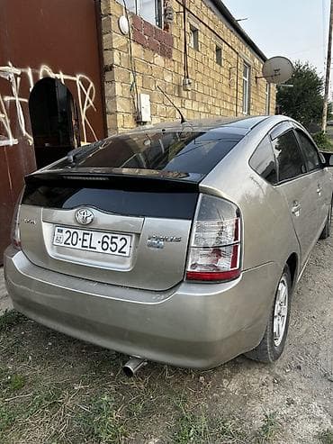 zil satilir: Toyota Prius: 1.5 l | 2007 il Sedan — 7