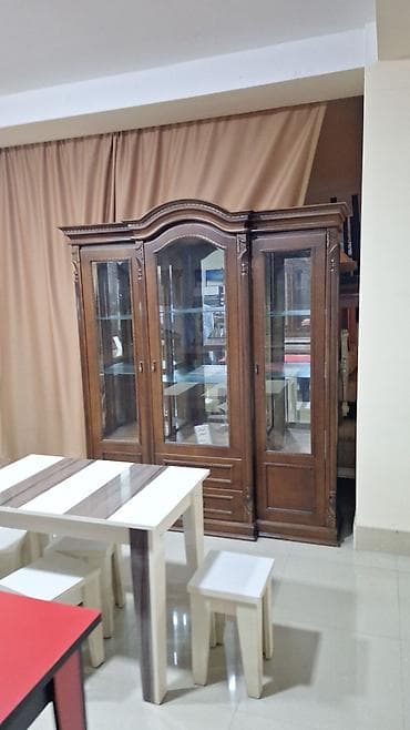 Şüşəli dolab vitrini, Yeni, Pulsuz çatdırılma