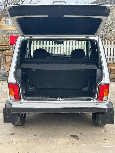 rover 75 2018: VAZ (LADA) 4x4 Niva: 1.7 l | 2007 il 452672 km Ofrouder/SUV — 6