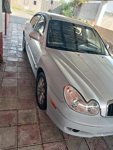 şuşeler: Hyundai Sonata: 2.7 l | 2002 il Sedan — 3