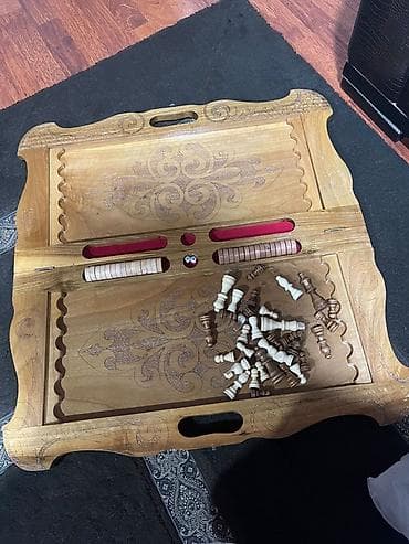 Taxta oyunu dəsti – şahmat + tavla kombinə lövhə - Təbii ağacdan