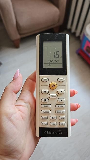 kondisioner filteri: Kondisioner Elektrolux 40m² . Qazı yoxdu. Satılır 100₼ . Ünvan — 2