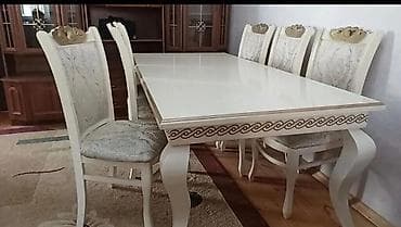 VesileMasa desti masin boyasidir.ustu 6 stul.Masa acilmir.Ela lalafo.az -da VesileMasa desti masin boyasidir.ustu 6 stul.Masa acilmir.Ela