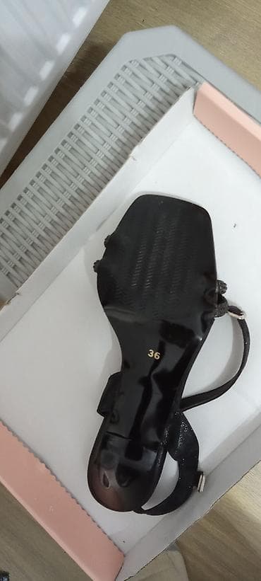 женские босоножки на платформе: Цвет - Бежевый, Б/у — 8