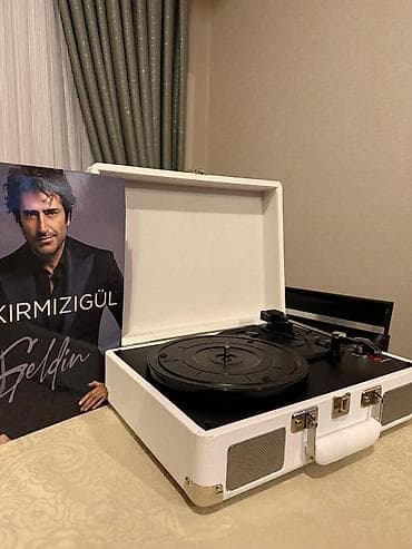 qedimi pullar: Qrammafonlar Mehduddur!!! Çox gözəl Retro Qramafonlar və göz oxşuyan — 6