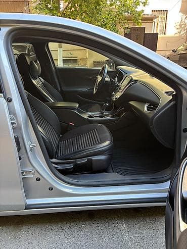 kia forte diffuser: Chevrolet Malibu: 1.5 l | 2018 il 23000 km Sedan — 5