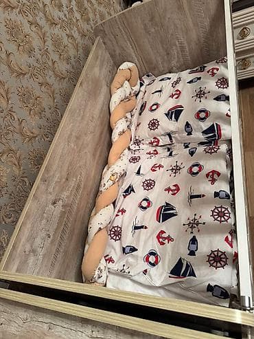 ucuz manej: Oğlan və qız üçün, Dördbucaq, Beşik, Dəst ilə, Matrassız, Yellənmə mexanizmsiz — 3