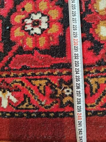 iceri seherde xalca alanlar: Xalça Dekorativ — 3