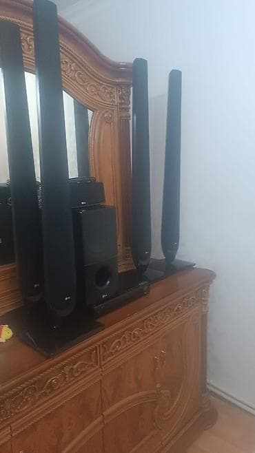dinleme cihazı: LG ev kinoteatrı komplekti - Marka/model: LG, Full HD və Bluetooth — 1