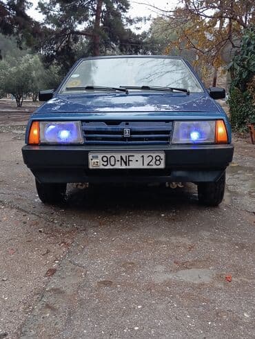 Vaz 2108 gorduyi kimdi karopka 2 den atir 015 karopkasdi mator 015 di