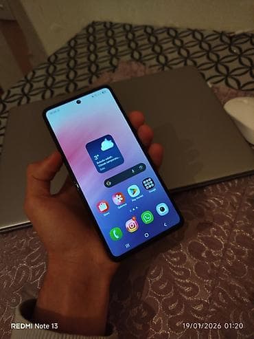 telfonu islenmis: Samsung Galaxy A53 5G, 128 GB, rəng - Qara, Barmaq izi — 1