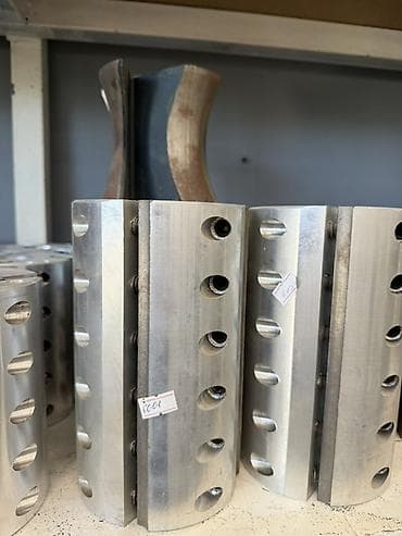 beton panel: Metal naxışlama və profil kəsim val/başlıqları Məhsul təsviri: - — 3