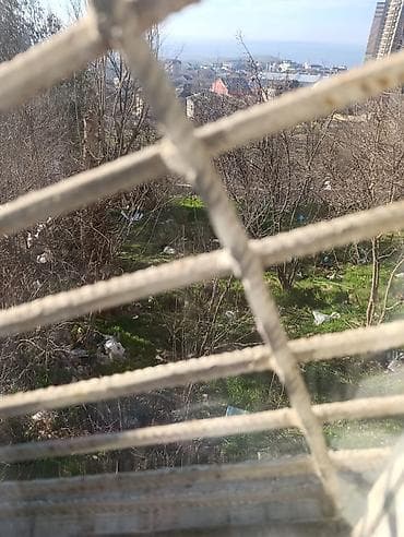 maştağada ev: Bakı, NZS, 2 otaqlı, Köhnə tikili, m. Əhmədli, 47 kv. m — 10