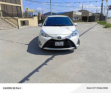 prius on şuşə: Toyota Vitz: 1.5 l | 2019 il Hetçbek — 9