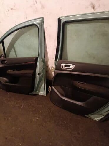 авто фольксваген: Peugeot ehtiyat hissələri - Alüminium disklər: 5 cıvatalı, Peugeot — 15