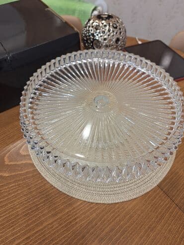 Süfrə ləvazimatları: Tort və şiriniyyat qabı, Şüşə — 2