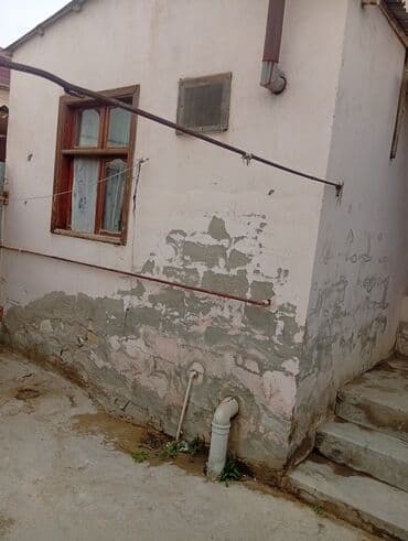 kiraye evler 9 cu mikrorayon: 1 otaqlı həyət evi - Kiçik, qapalı həyətyanı sahəsi və dəmir hasar - — 1