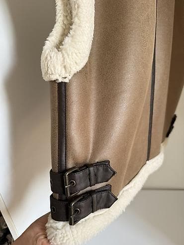 Jiletlər: ZARA qadın qolsuz jilet – süni dəri və kürk effektli - Rəng: açıq — 1