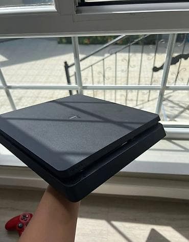 xbox seri s: 100-dən çox oyunlu ps4 slim.2 arginal pultla.Heç bir problemi — 4