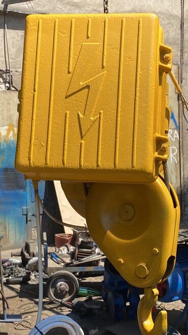 şüşə qaldırıcı: 3.2 ton saver isdesali 3.t yük qaldirir Digər tonajda var Savet və — 2