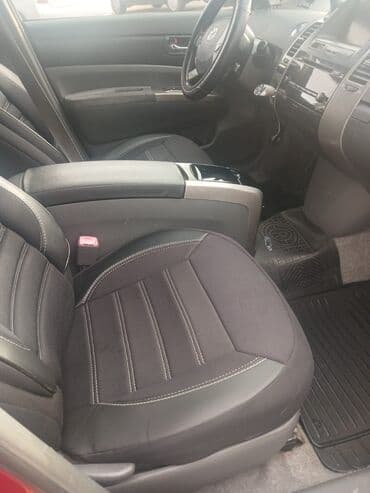 maşın ucun pec: Toyota Prius: 1.5 l | 2007 il Sedan — 10