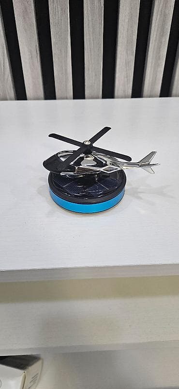 climat parfüm: Avtomobil üçün ətirli helikopterlər. Günəş enerjisi ilə işləyir — 2