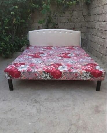 Çarpayı təzə Hazırı var Çatdırılma var 1 nəfərlik 60 manat 2 nəfərlik