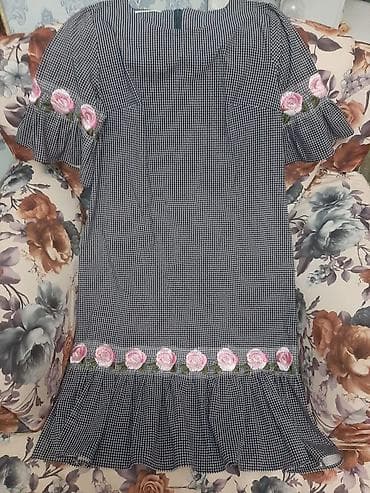 Костюмы: Qadın geyimi dəsti – 3 ədəd uzun paltar - Qırmızı paltar — 5