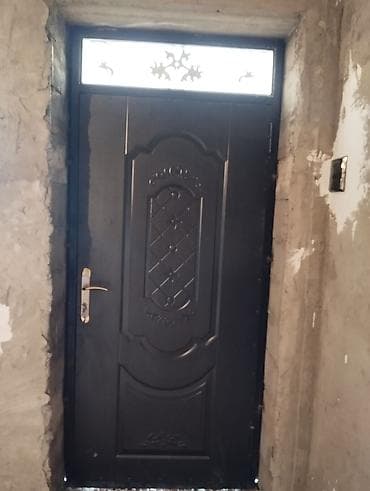 col qapisi: Mənzil üçün Yeni Giriş qapısı Zamok ilə, Ünvandan götürmə — 2