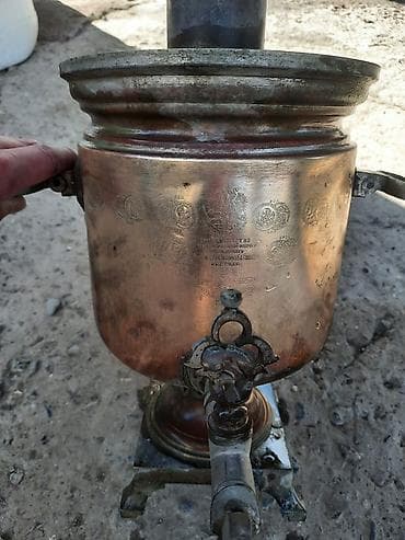 23 Əsəs pecatı var üzərinə Antik mis samovar – kömürlə/quru odunla