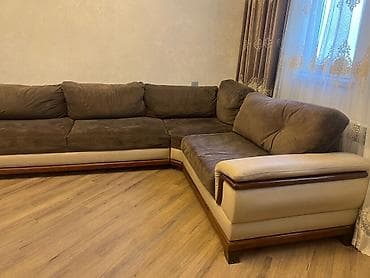 vollare baza: Divan satılır qiyməti 350 manat ölçü bir tərəfi 3 metr digər tərəfi — 1
