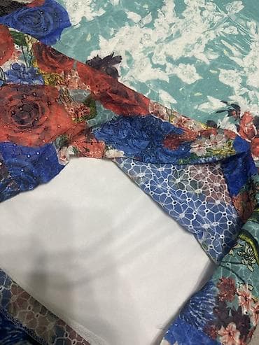 bayram cerezleri: Qadın paltarı – qısaqollu, dizə yaxın uzunluqda, dairəvi yaxalı model — 4