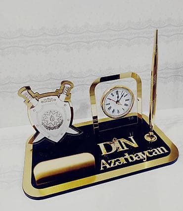 ofis aksesuarları: Masaüstü təşkilatçı dəst – premium akril və metal kombinasiyası Stil — 8