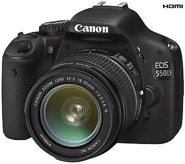 monitir: Canon EOS 550D DSLR fotoaparat + EF-S 18-55mm f/3.5-5.6 IS obyektiv - — 1