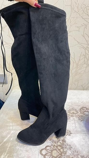 muncuqdan canta: Uzunboğaz, Ölçü: 37, rəng - Qara, Yeni — 1