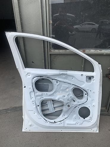 30 kuza: Sol ön, Kia Sportage, Pulsuz çatdırılma — 2