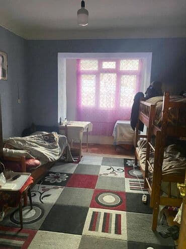 məhlə evi: Bakı, 3 otaqlı, Köhnə tikili, 45 kv. m — 2