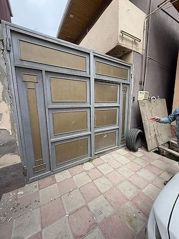 İşlənmiş Dəmir Həyət darvazası, Yana açılan, 3 m, Mexaniki, Qapı ilə, rəng - Boz