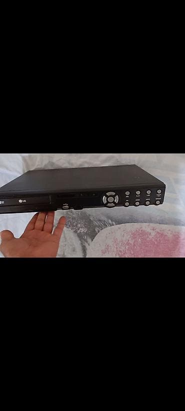 hard disk: LG DVR videomüşahidə qeydiyyatçısı Xüsusiyyətlər: - 8 kanallı BNC — 1