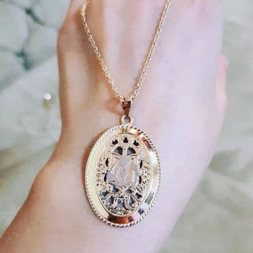 tək qaş: Dəstə daxildir: Sep, Kulon, Boyunbağı, Sarı qızıl, 585 Əyar, 256 g — 5