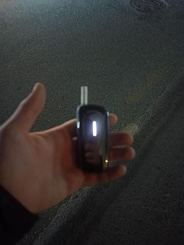 Elektron tütün qızdırıcı cihaz.
wp ilə əlaqə saxlıyın